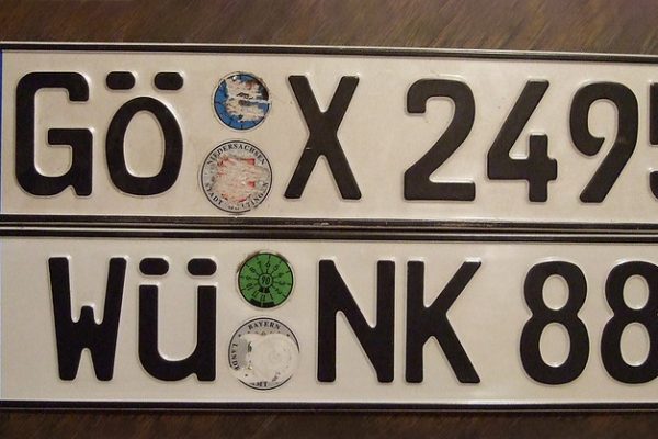 Transportlīdzekļu numuru zīmju karte Eiropai